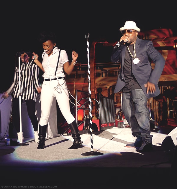 doorsixteen_janellemonae_91013_15