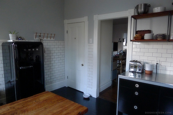 doorsixteen_kitchen_nowcorner