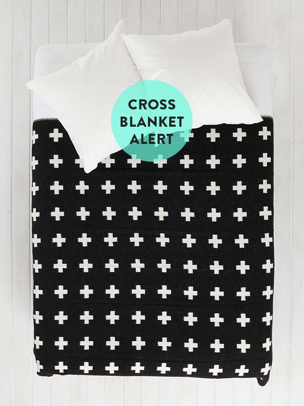 doorsixteen_urbanoutfitters_crossblanket