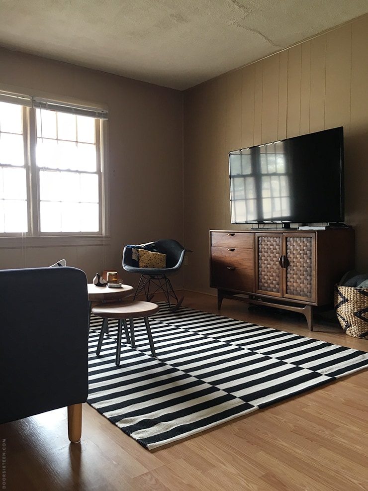 Living room makeover - doorsixteen.com