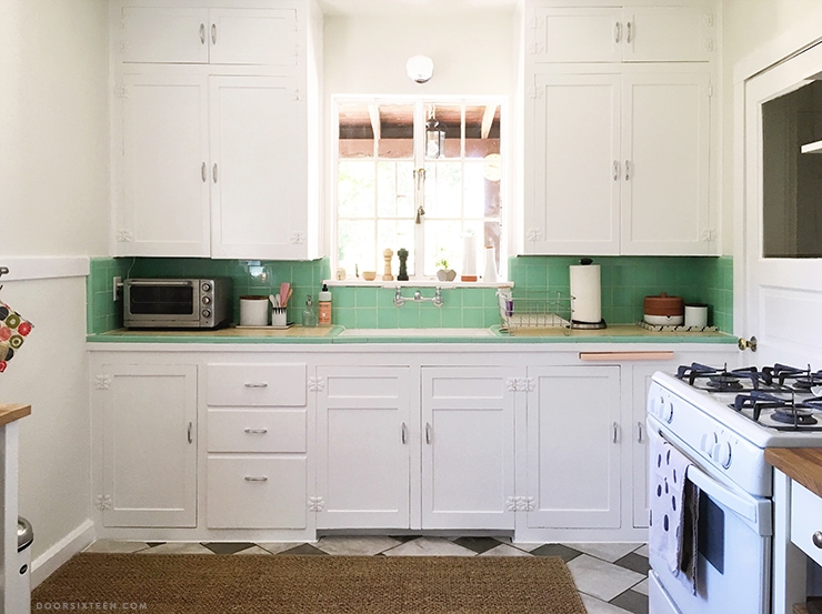 Kitchen makeover - doorsixteen.com