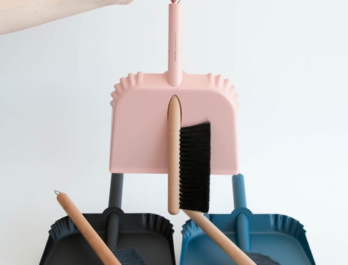 Good Thing Richman broom & dustpan - doorsixteen.com